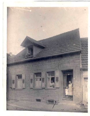 Hauptstrasse 41 Preuss_1_400